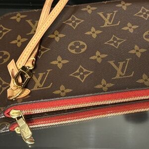 Louis Vuitton Pochette Monogram